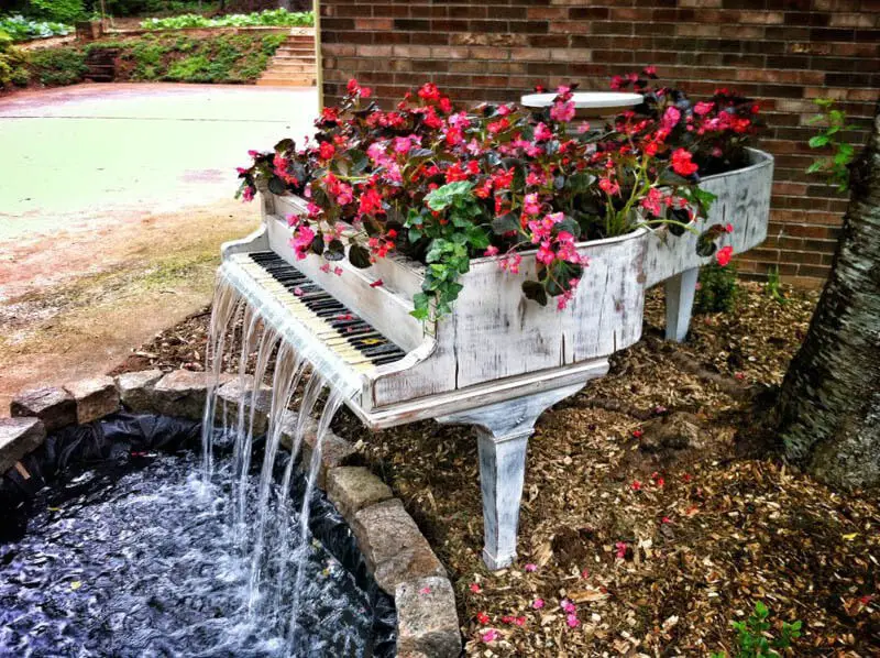 Turn old piano into outdoor fountain water