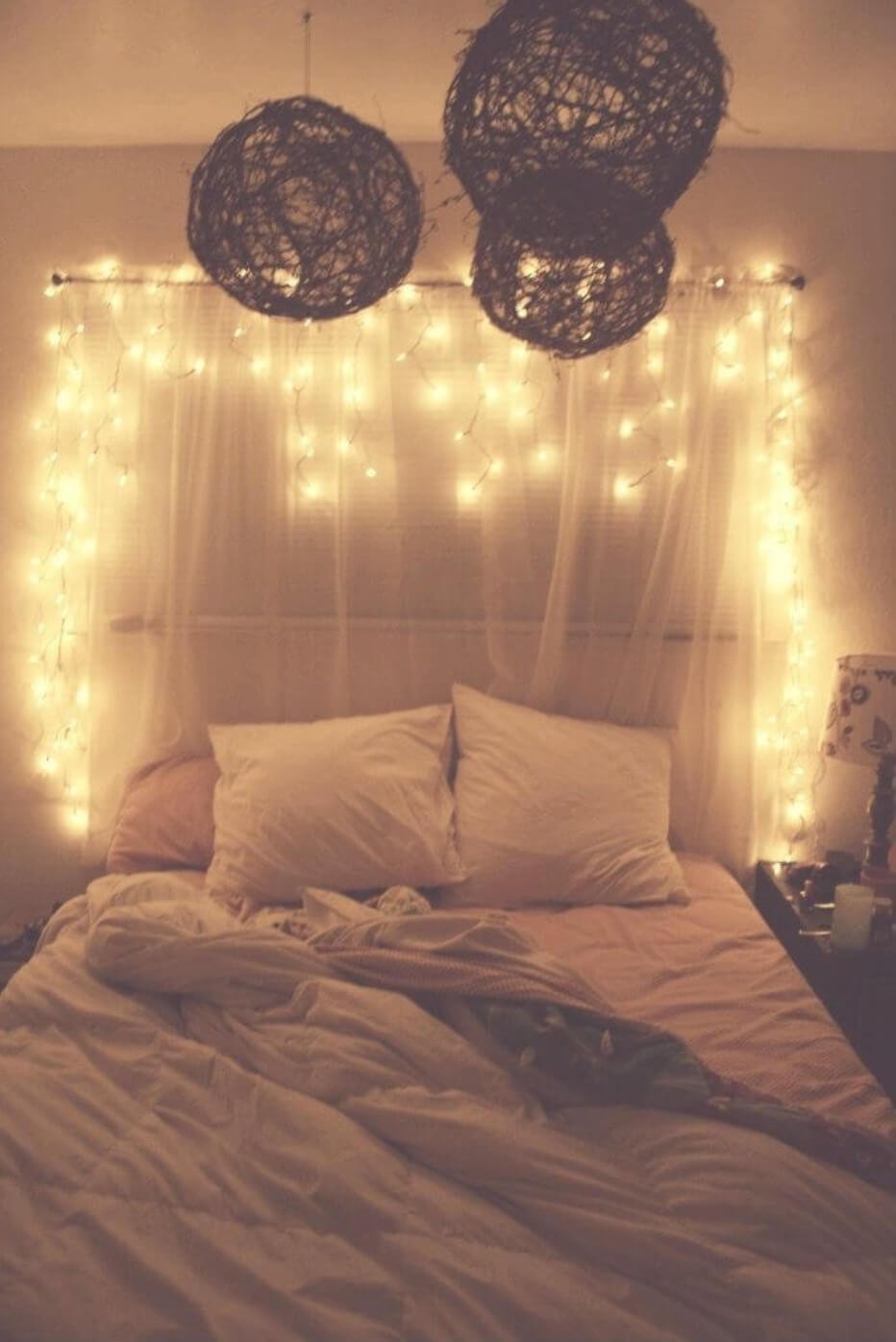 #10. String light headboard