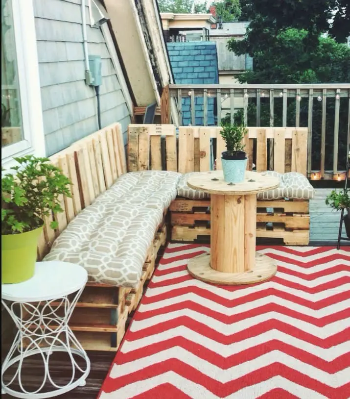 DIY Pallet Furniture