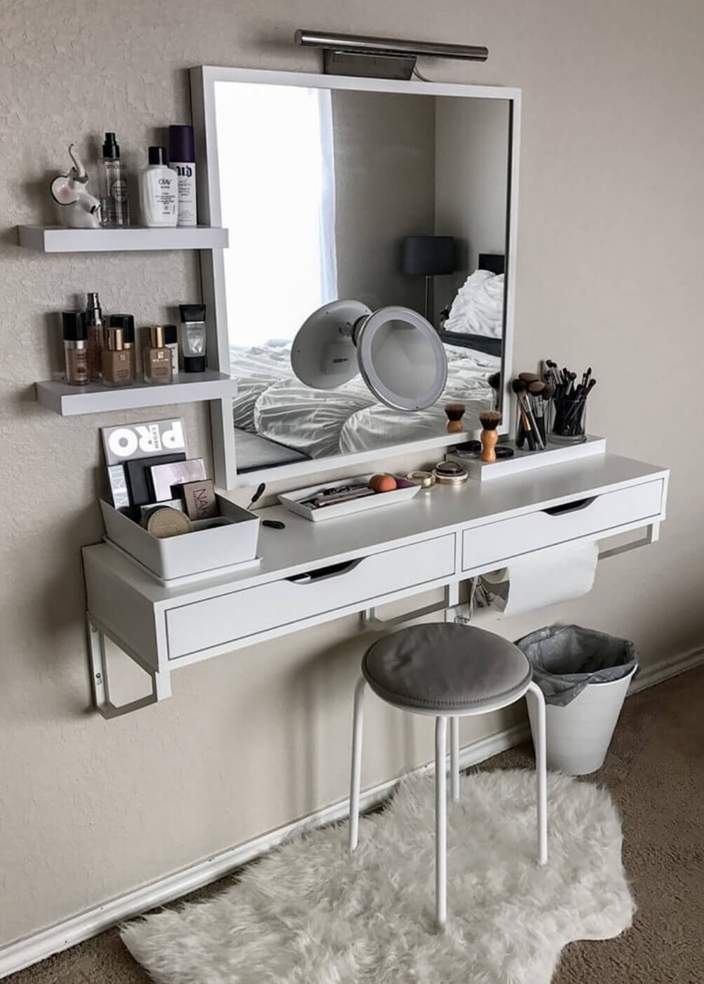 Floating vanity