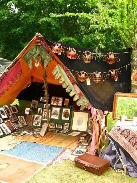 Artistic tents