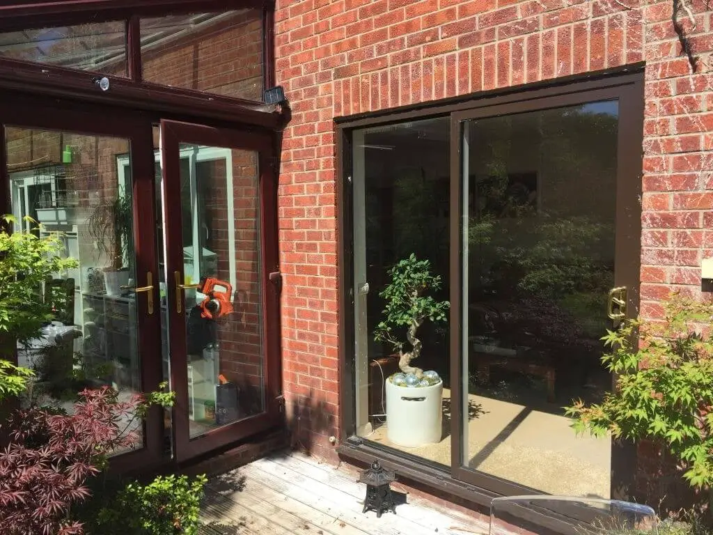 Pocket sliding doors: Ideal for limited space