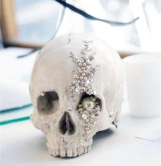 A sparkly jewelled skull