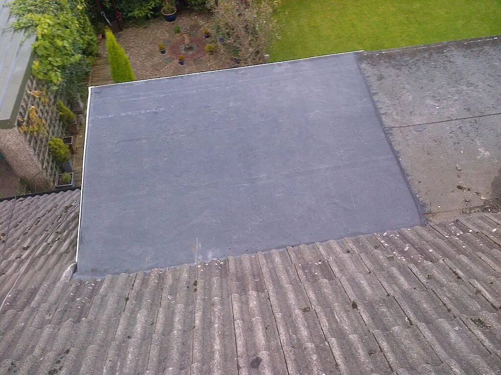 Flat roof