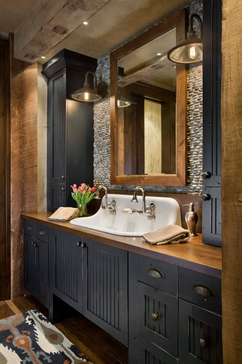 Black and brown bathroom ideas.