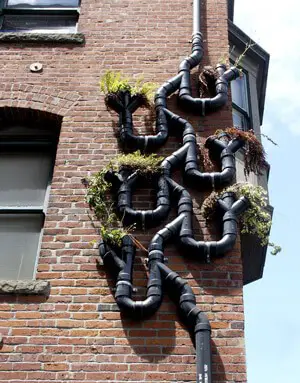 Hydroponic Rain Gutter Garden