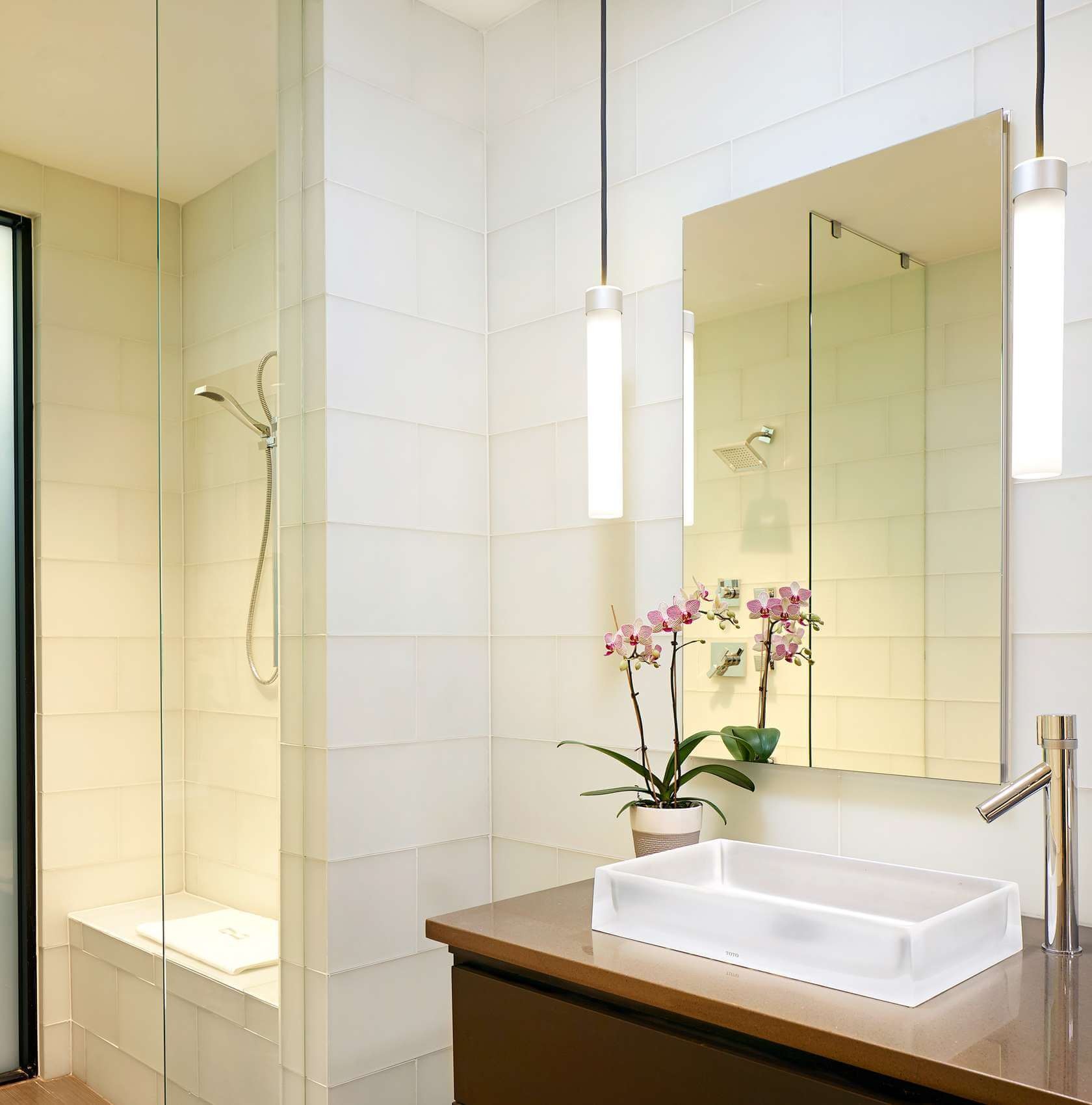 Use Lighting to Increase Space in a Small Bathroom