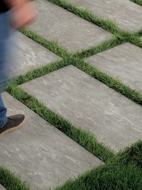 Use of Porcelain Tiles as Stepping Stones and Pathways