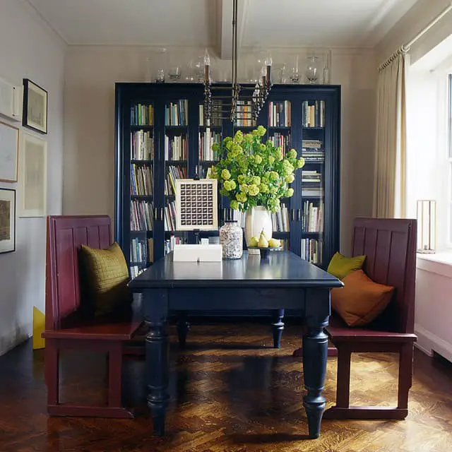 25 Best Colors That Go Well With Navy Blue In Home Decor