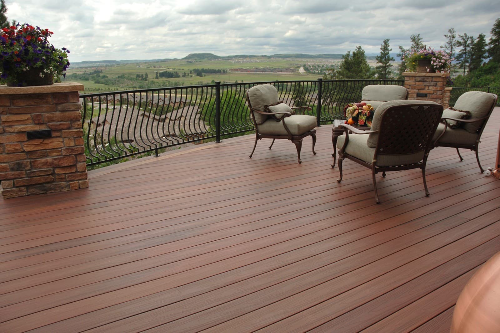 Wood Toned Boards in Taupe and Red