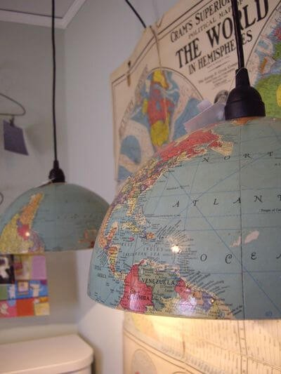 Globe pendant lamp