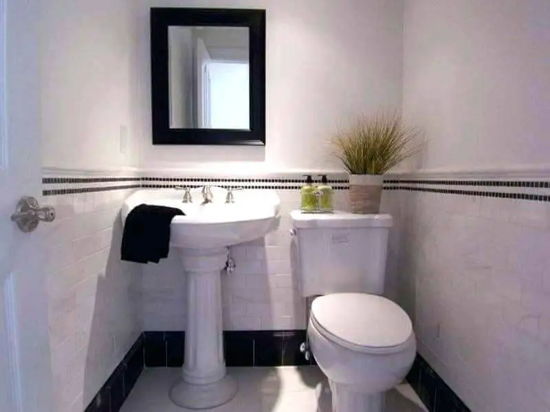 Use Lighting to Increase Space in a Small Bathroom