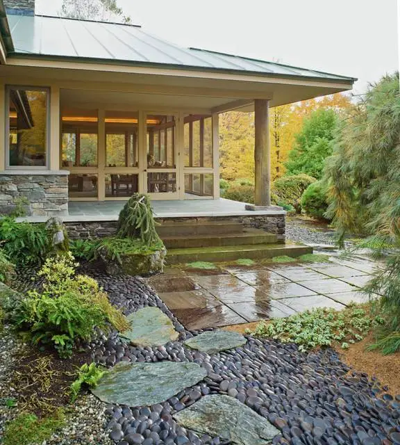 Asian Landscape Pebble Garden