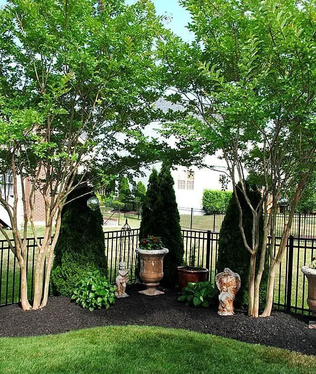 35+ Best Corner Garden Ideas And Designs (With Pictures)
