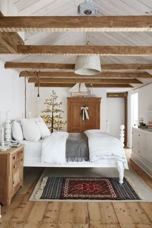 Country bedroom ideas for couples