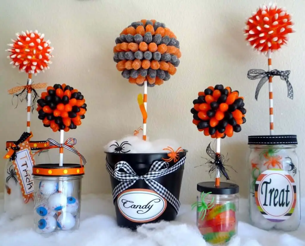 #12. Halloween Candy Topiary