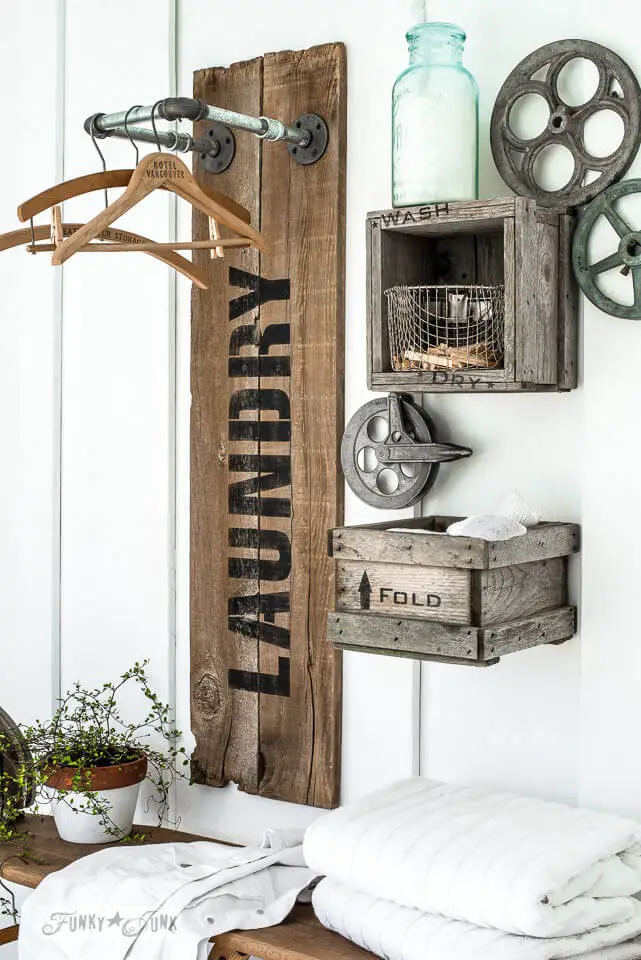 Wood pallet idea for your laundry room