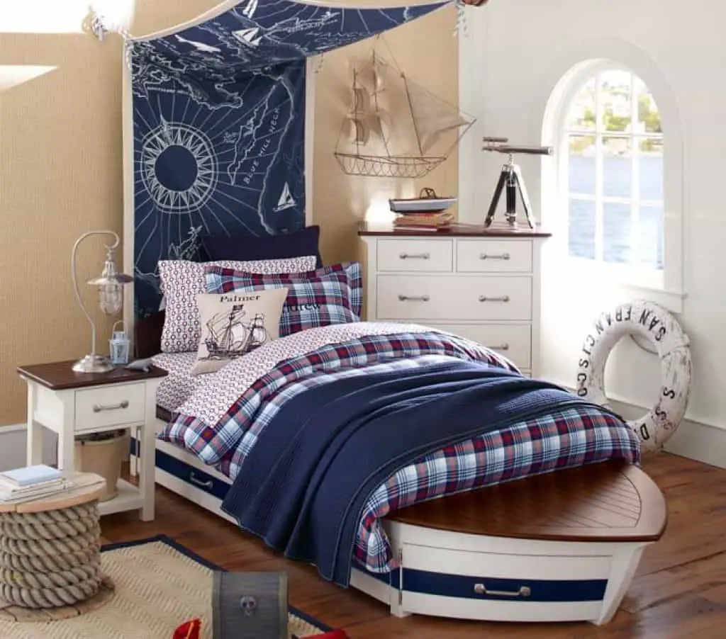 #1. Bedding for Nautical Theme