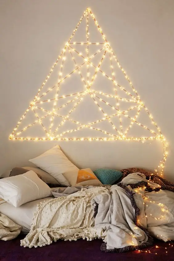 Bedroom string lights ideas