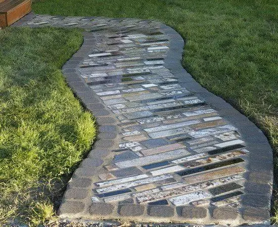 Recycled Granite Garden Path