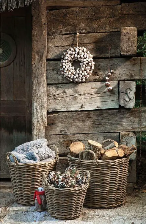 Rustic Christmas decor