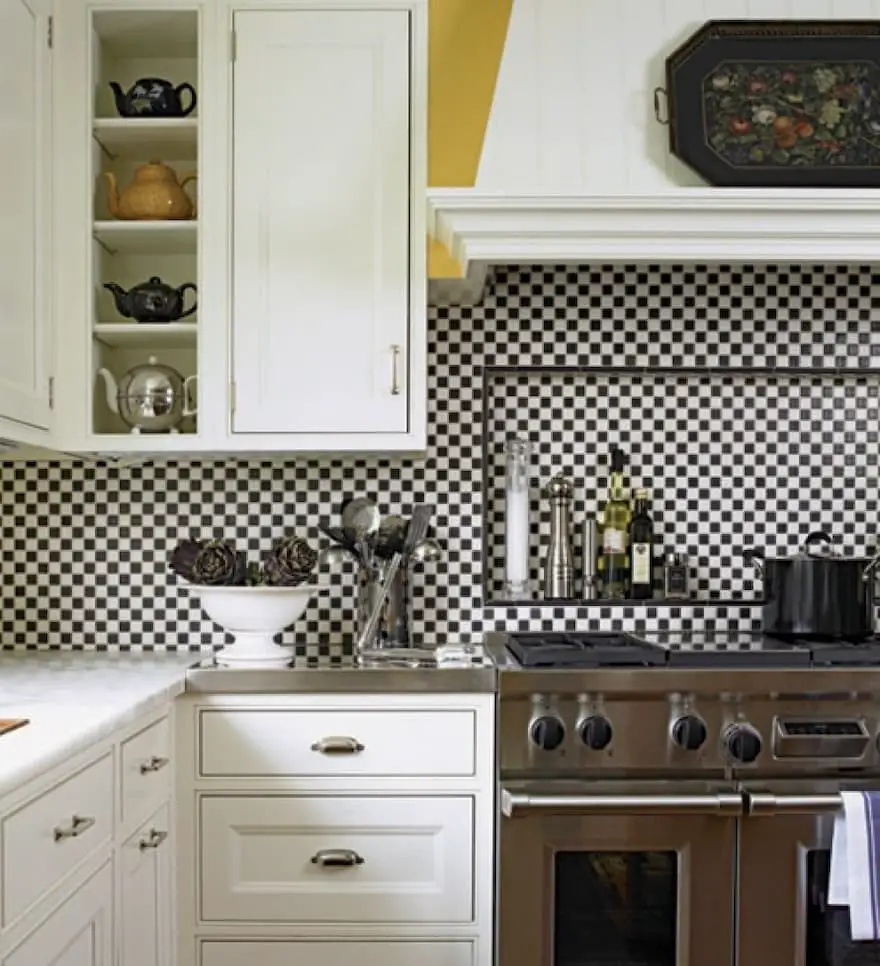 Retro look backsplash