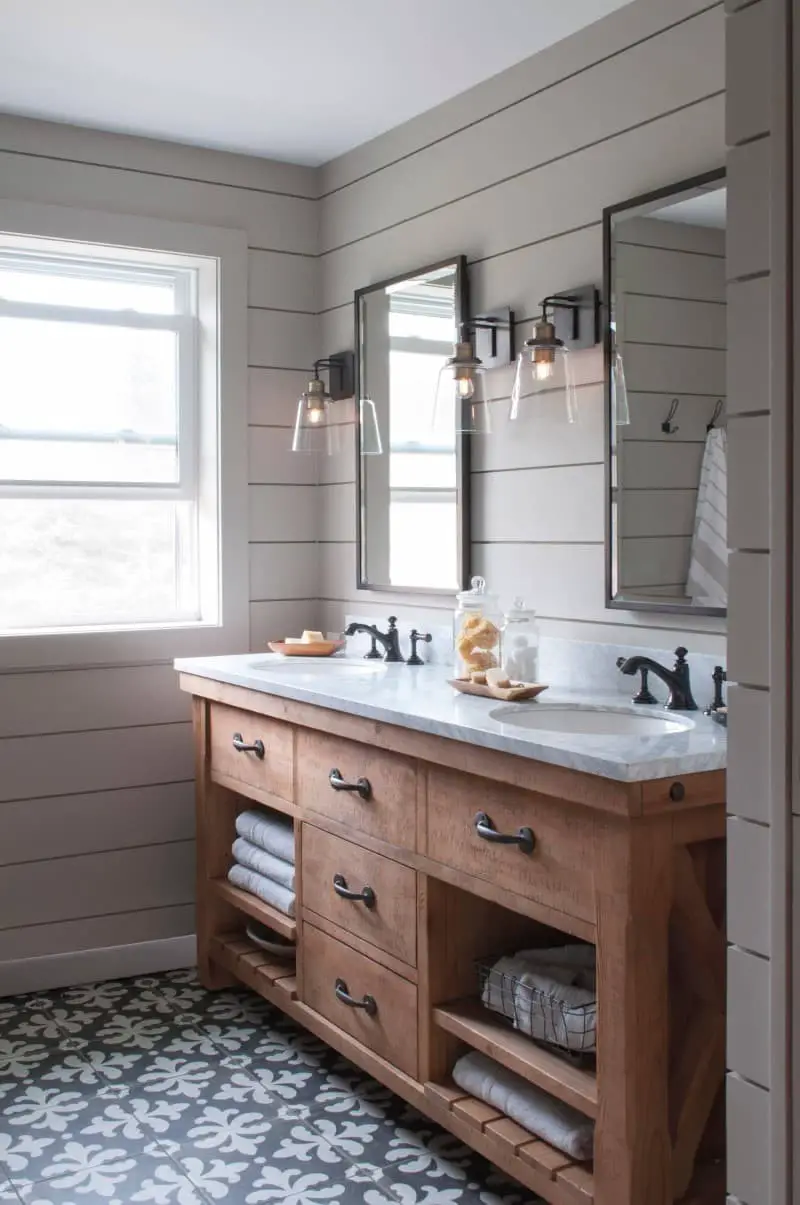 Farmhouse bathroom backsplash ideas.