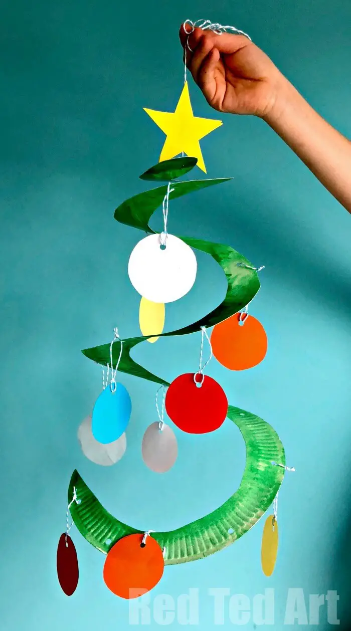 Paper plate Christmas tree whirligig