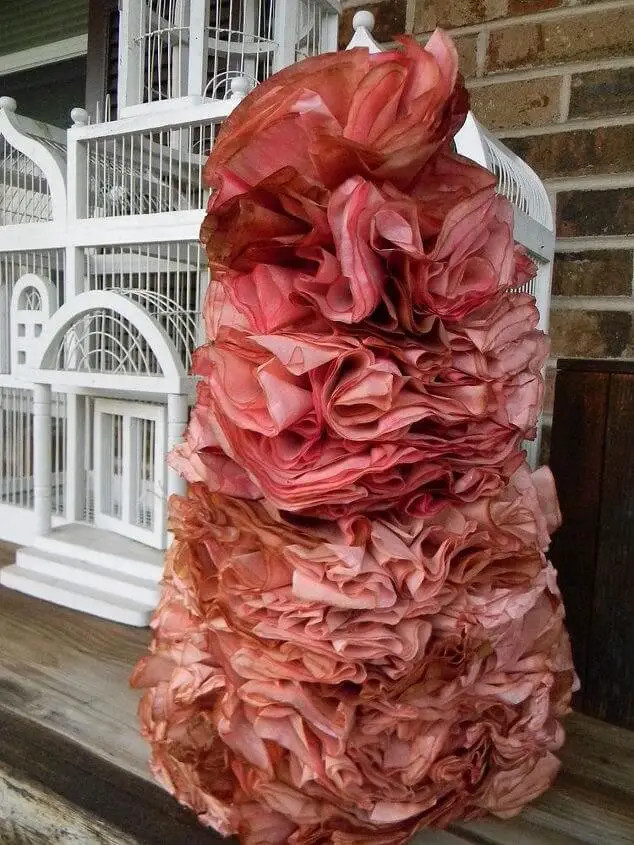 #2. Rose Valentine’s Day Coffee Filter Tree