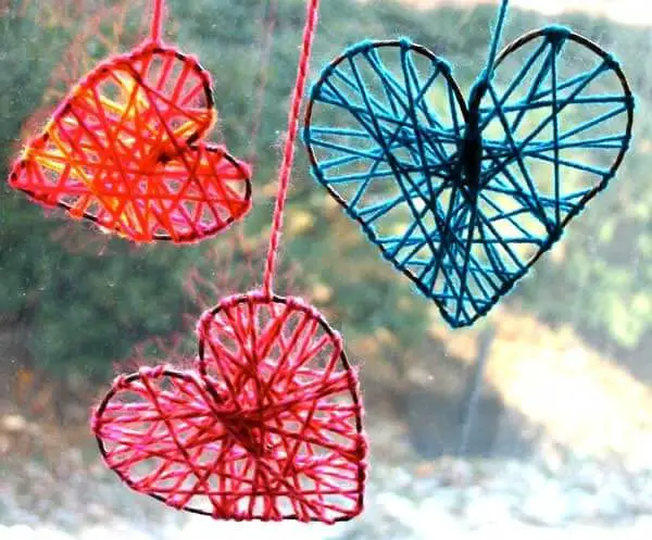 Hanging yarn hearts