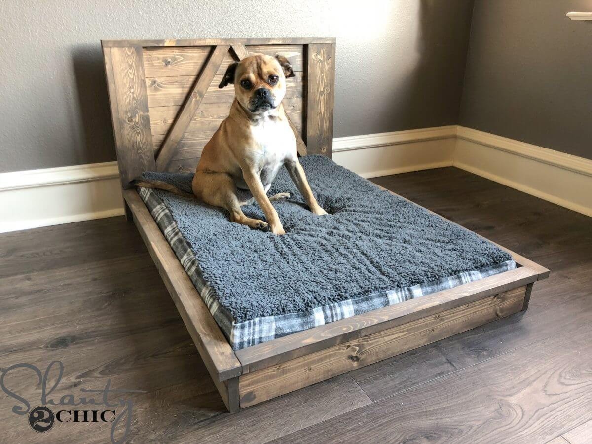 DIY Shabby Chic Dog Bed