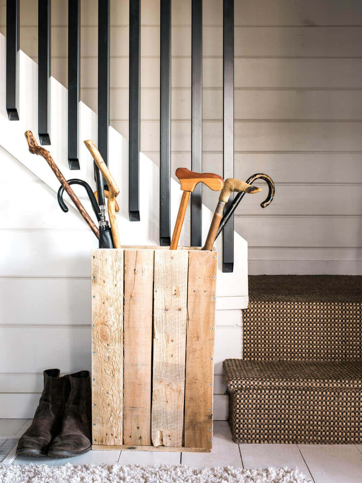 Storage Basket From Pallets