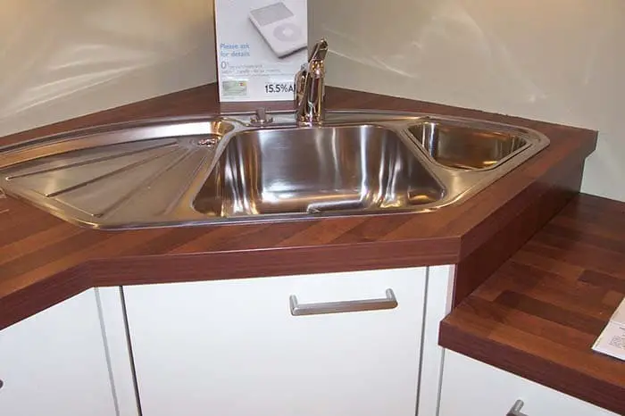 Triple corner sink