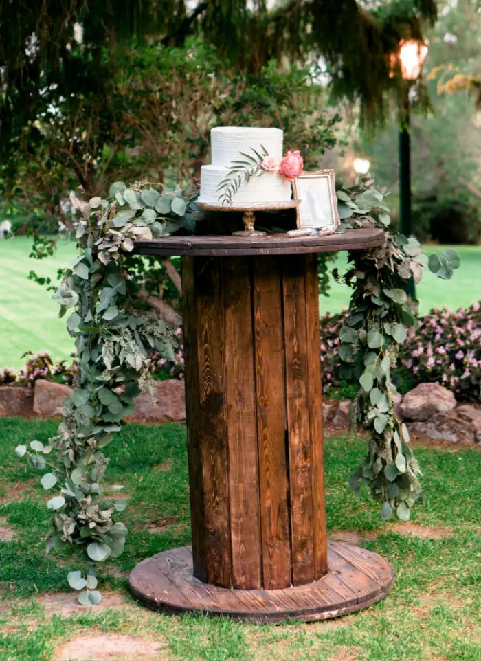 Shabby Chic rustic table