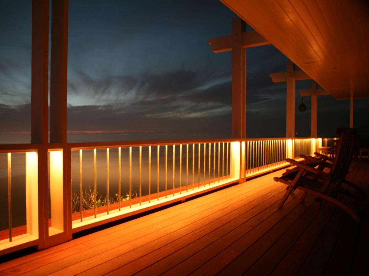 Led deck lighting