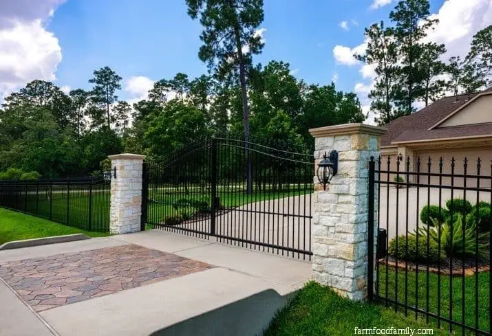 Iron folding driveway fence