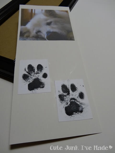 Puppy paw print memorial frame