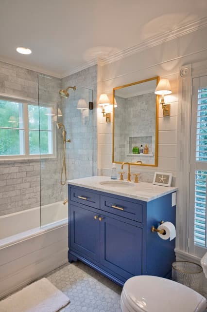 20 Bathroom Lighting Ideas That Will Transform Your Space