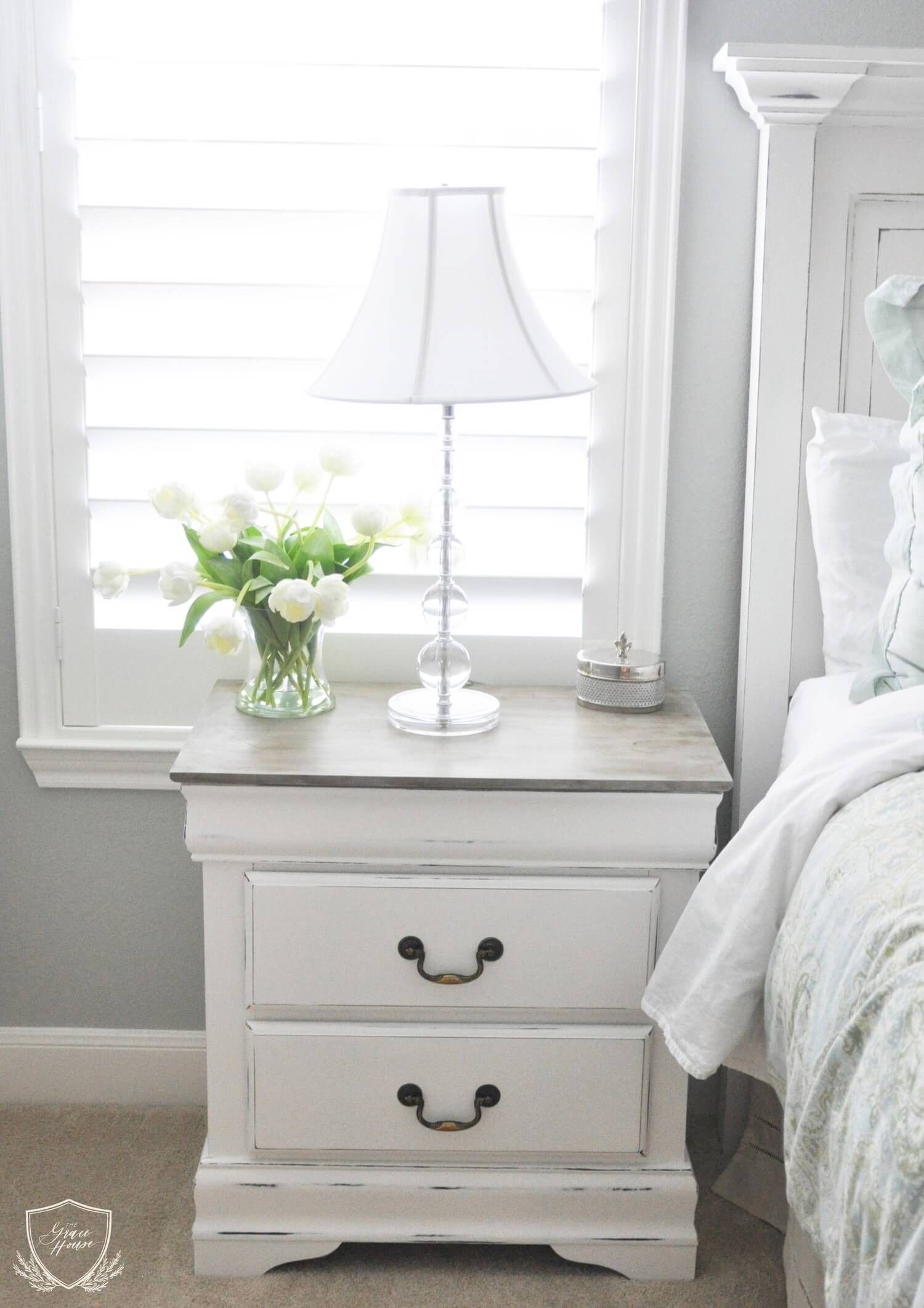 Nightstand chalk paint