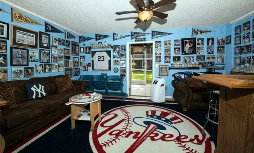 Sports Fan Room