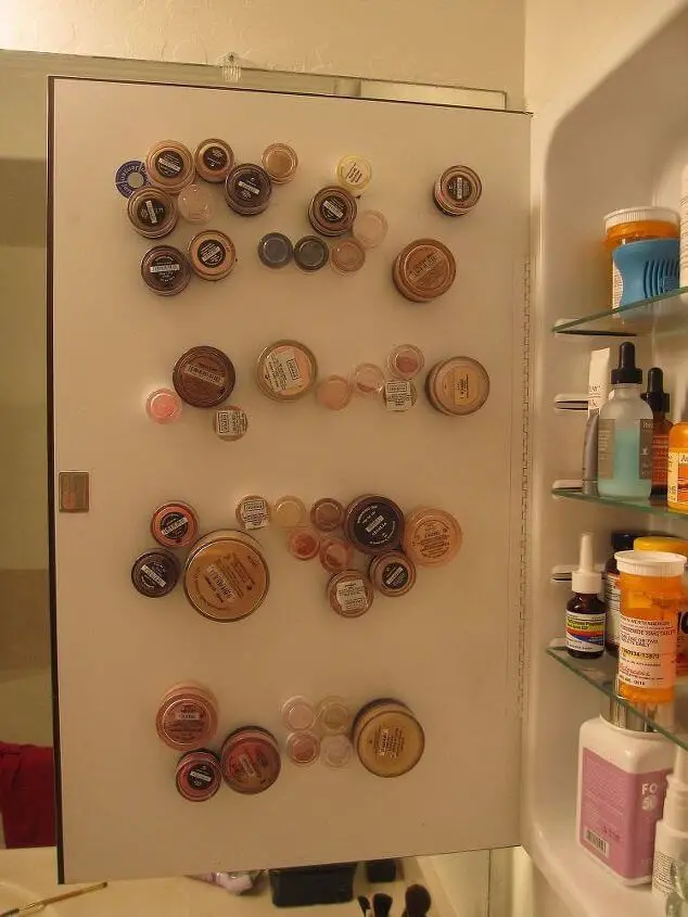 Makeup storage on medicine cabinet