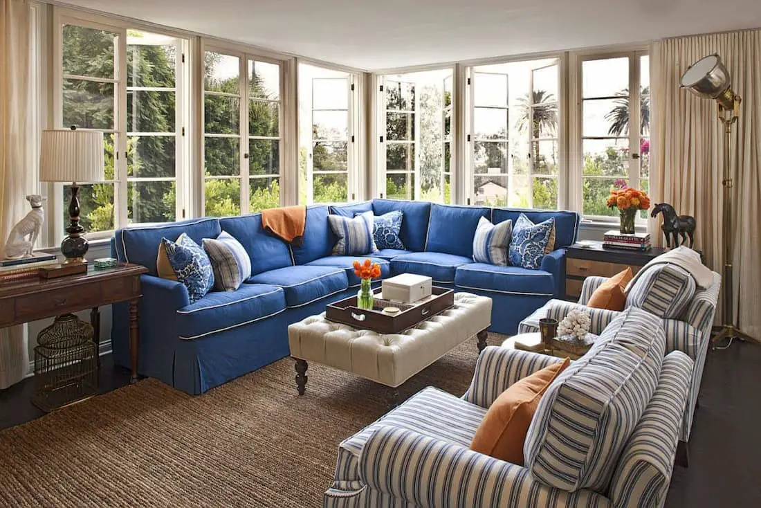 Cottage style blue couch living room