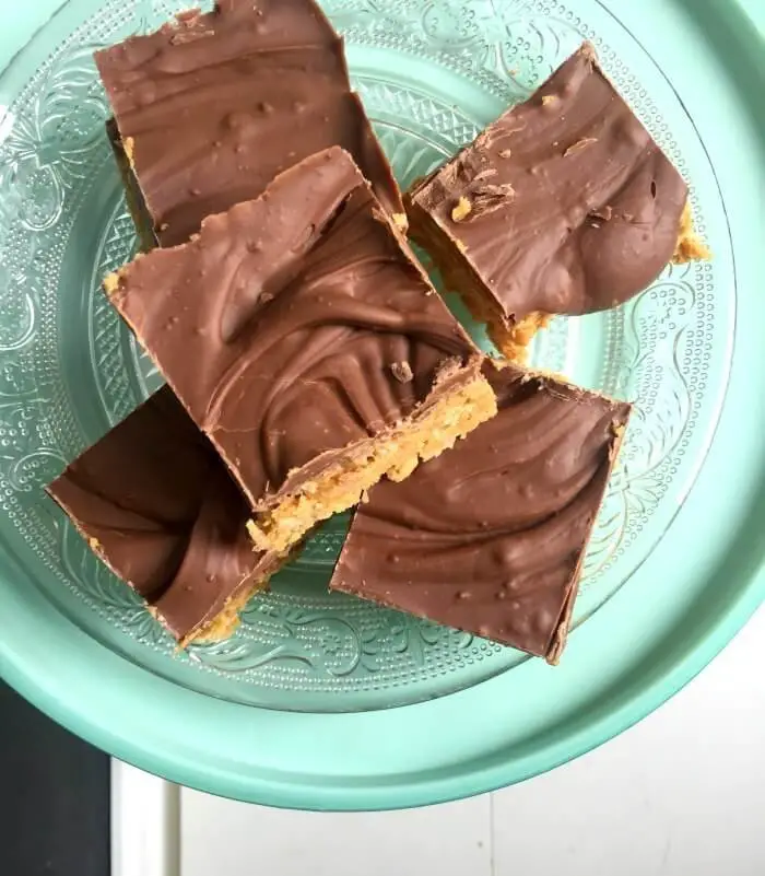 No Bake Peanut Butter Oat Bars