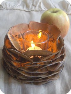 Candle Pinecone