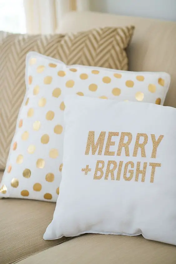 28+ Best Gold Christmas Decor Ideas