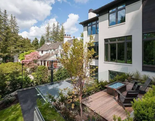 Hillside Backyard Court