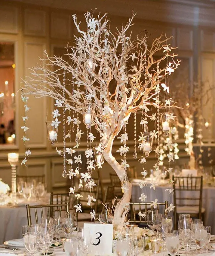 More Christmas Wedding Inspiration