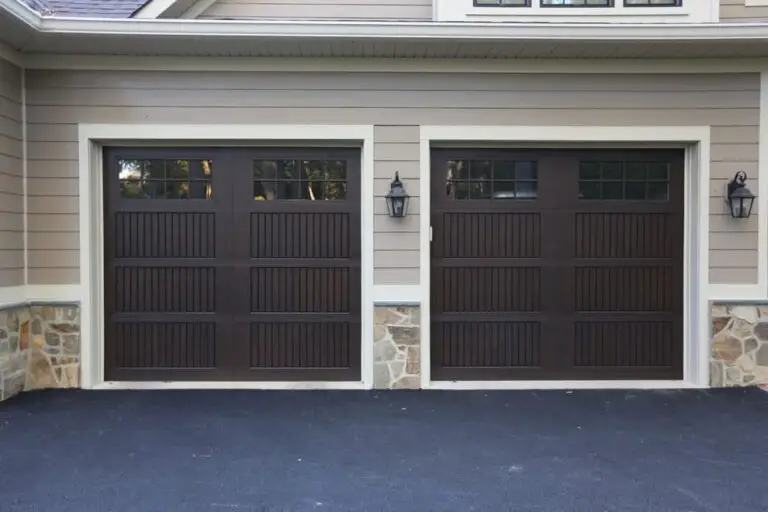 34+ Different Types Of Garage Doors: Styles, Materials (With Pictures)