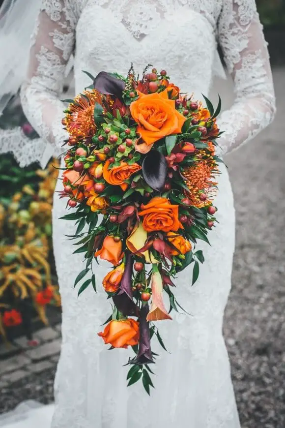 2-3. Pumpkins and lace for a Seasonal Wedding