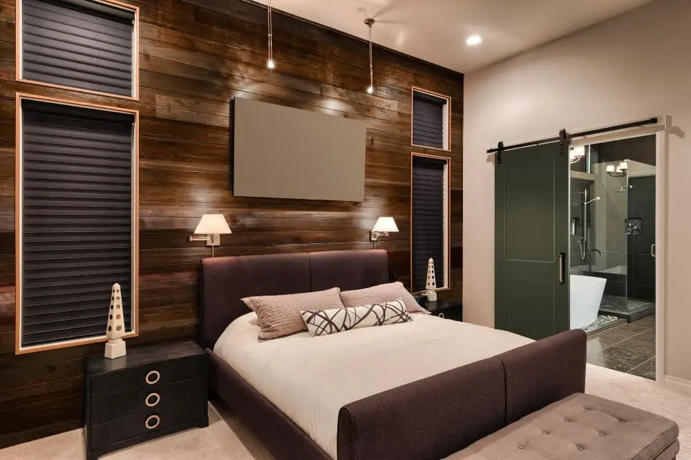 Wood accent wall ideas in bedroom.